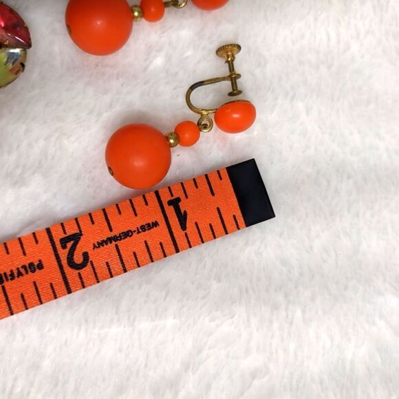 Vintage 1950's Bright Orange Rhinestone & Acrylic Clip Earrings (2) pairs - Picture 10 of 12